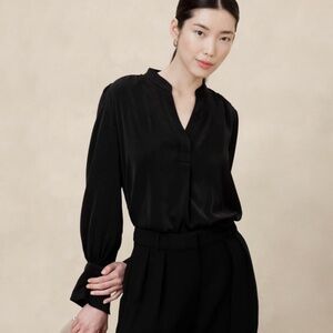 Banana Republic: Black CREPE VOLUME-SLEEVE BLOUSE